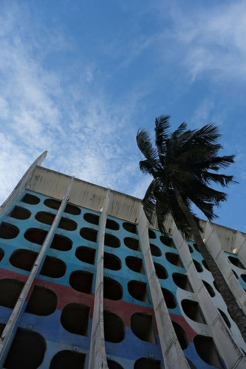 A familiar image of Lomé phone numbers